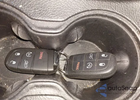 2019 Jeep Compass Limited Fwd из США, поврежденный, VIN 3C4NJCCB5KT809209